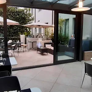 Hotel Continental Urban Art